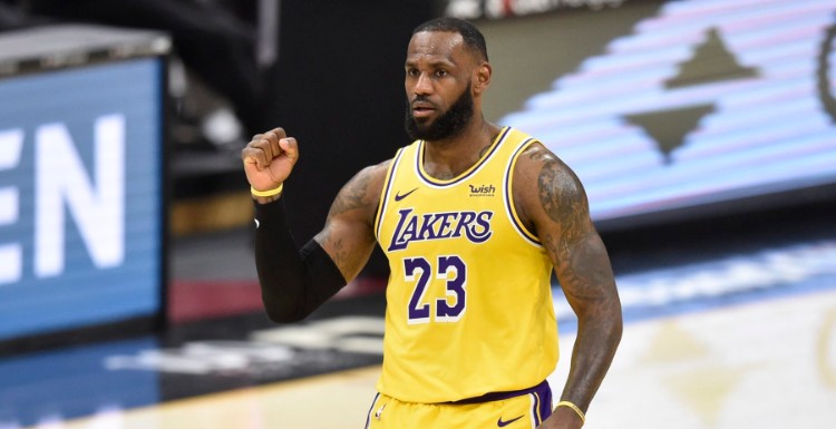 詹姆斯几次入选全明星