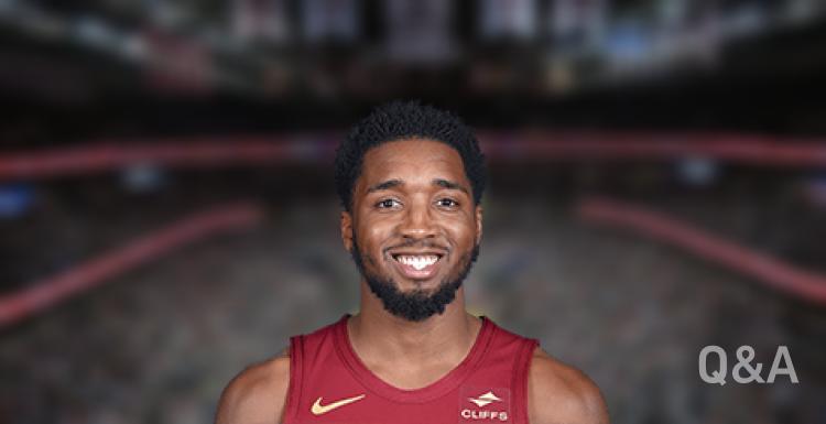 多诺万-米切尔身高多少