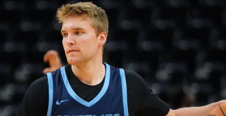 卡姆-斯潘塞身高多少