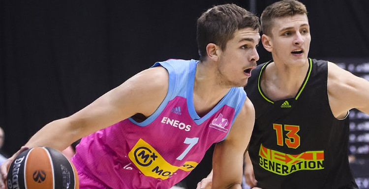 尼古拉-久里希奇身高多少