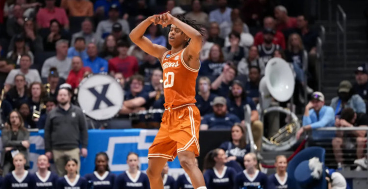 特雷-约翰逊选秀模板是谁