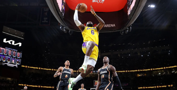 勒布朗-詹姆斯生涯三分总数是多少